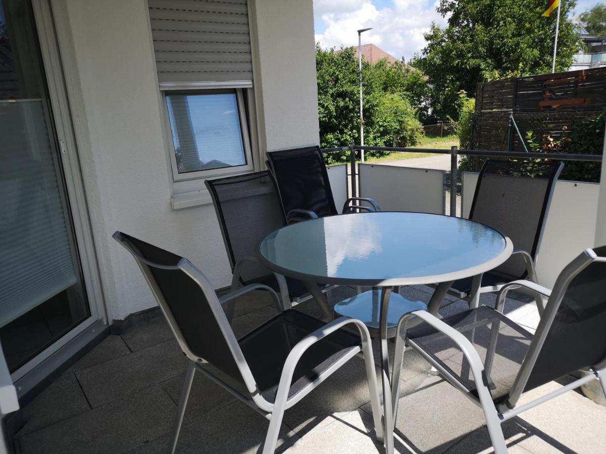Familienfreundliche Ferienwohnung Mit Wohlfuehlbalkon Und Kostenlosem Parkplatz Nahe Messe Und Bodensee Meckenbeuren Buitenkant foto